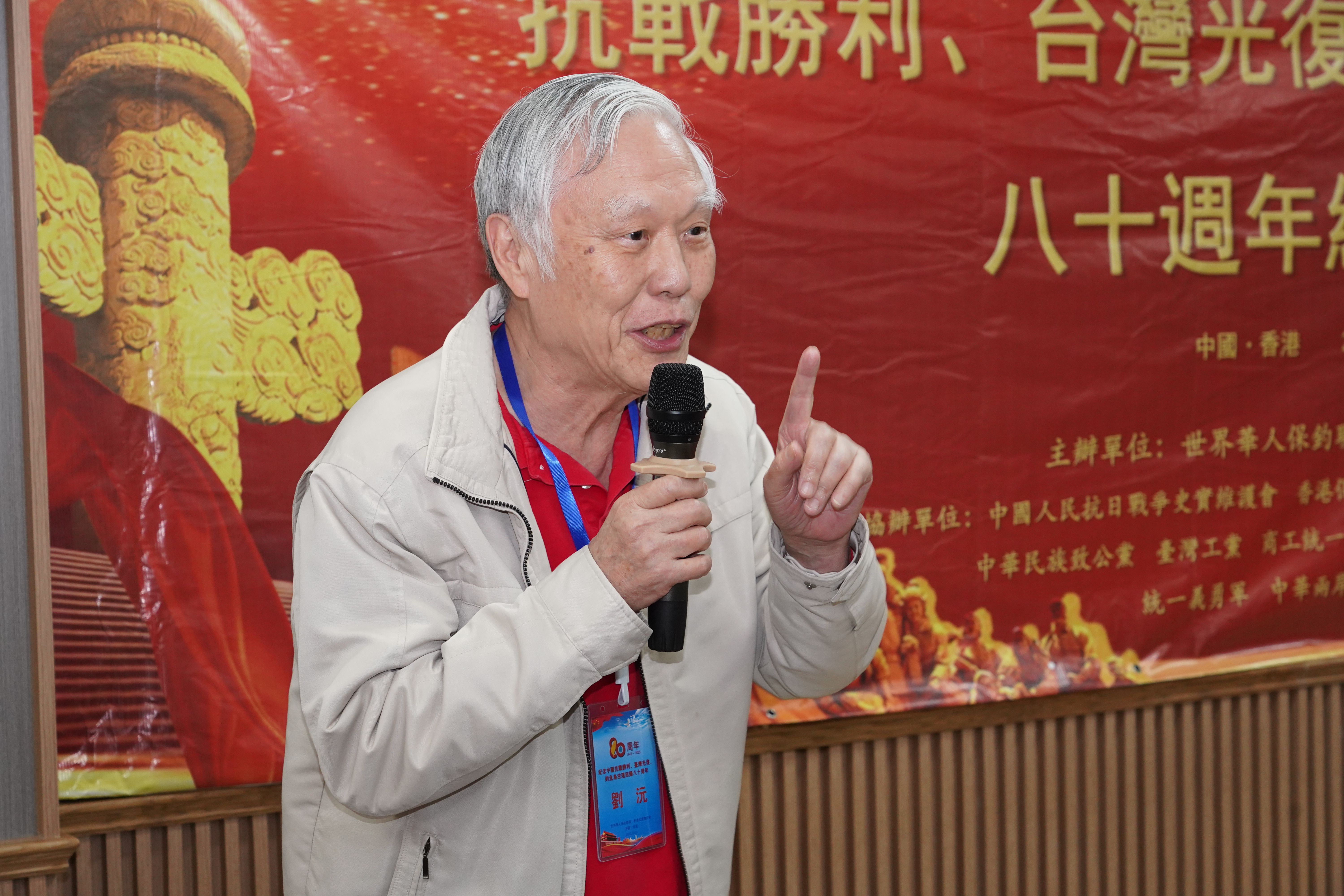 �����A�˱�����c��۸����w�����e�k̨������ռo����