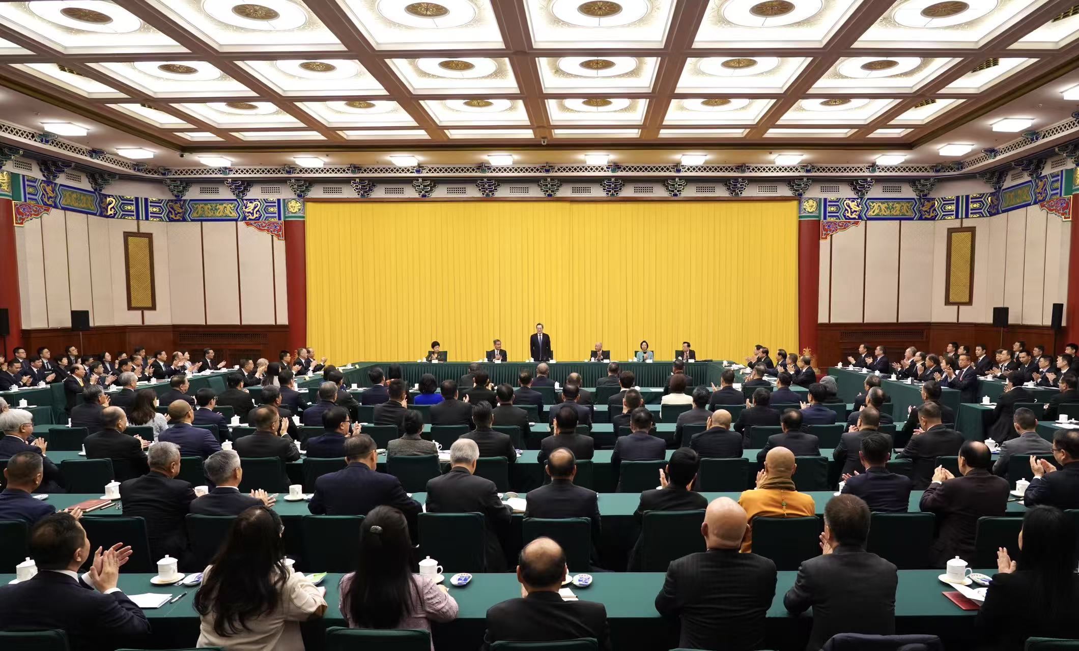 2026全國兩會｜丁薛祥參加港澳地區全國政協委員聯組會指出：行政主導不是行政長官一個人的事 ，也是特區政府、社會各界的共同責任